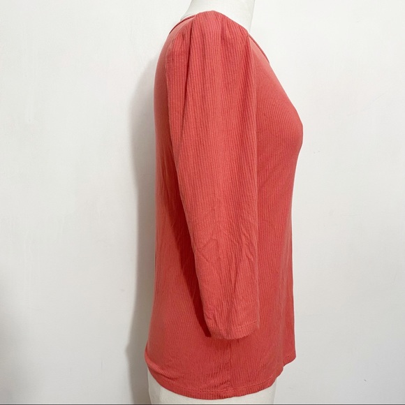 TIME and TRU rib knit round neck puff shoulder slight shoulder pad top M - Picture 4 of 8